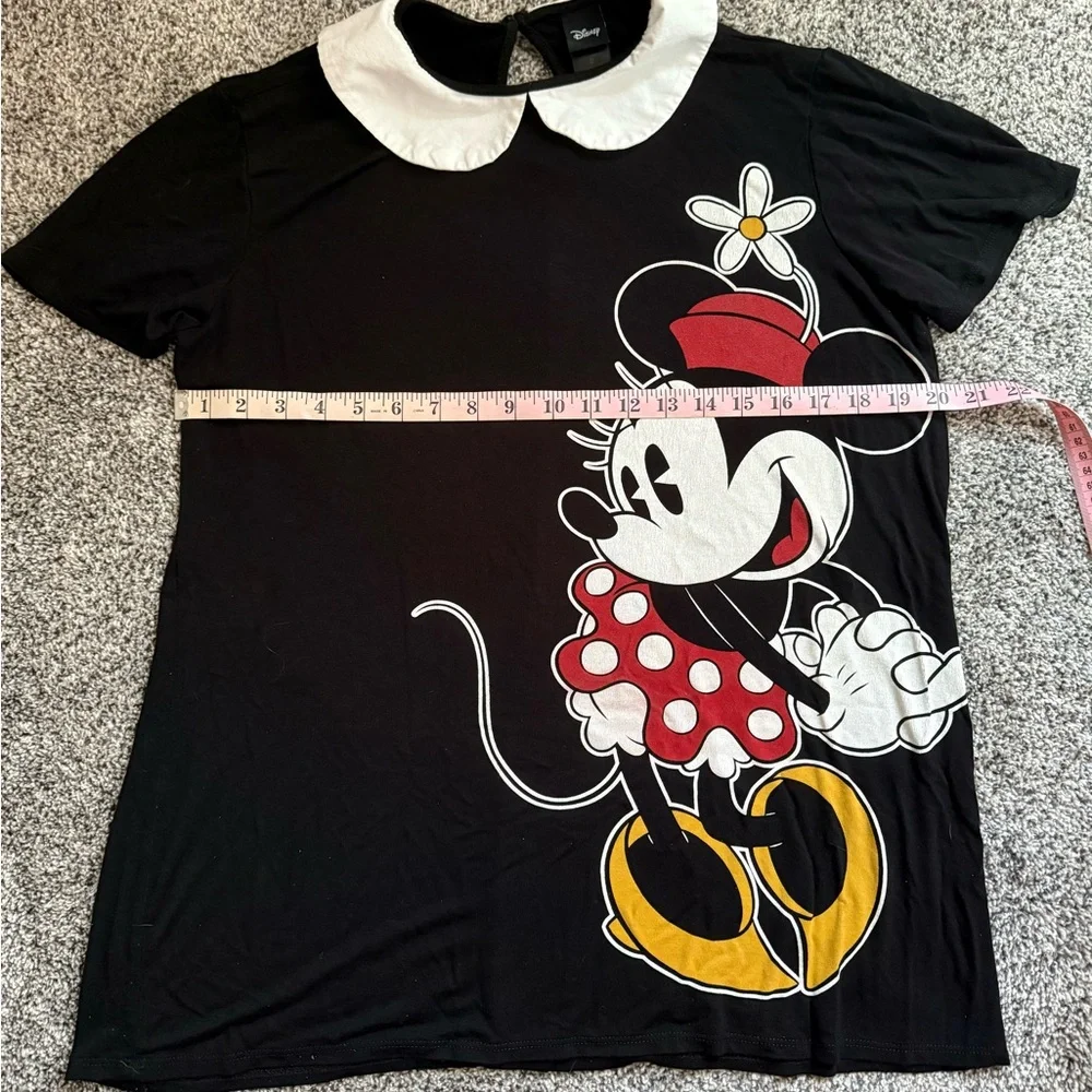 Disney Minnie Mouse Key-hole Back Peter Pan Collared Blouse